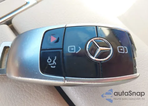 2018 Mercedes-Benz E 300 from USA, damaged, VIN WDDZF4JB9JA309108